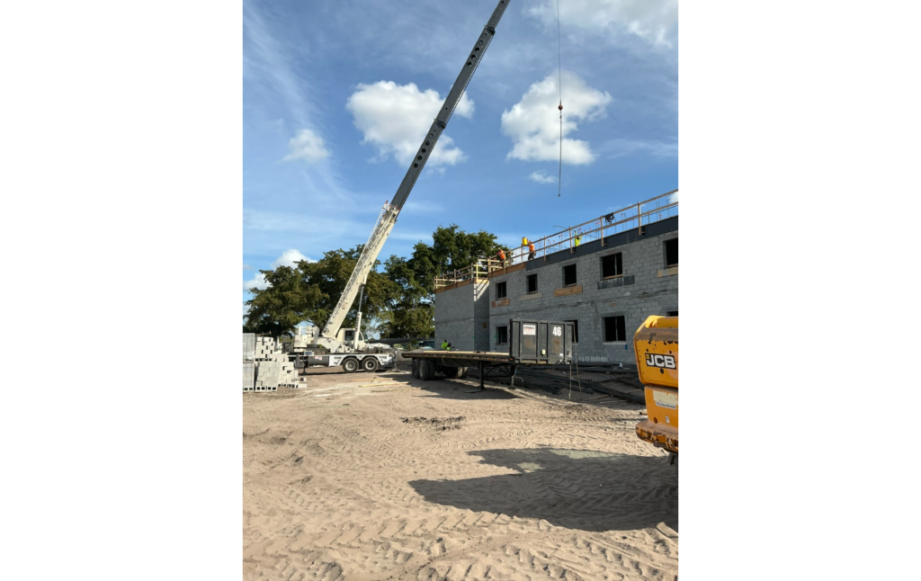 2025-02-21 #1 - Mobile Crane - Ground Level